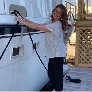 Meet your Posher, Teri